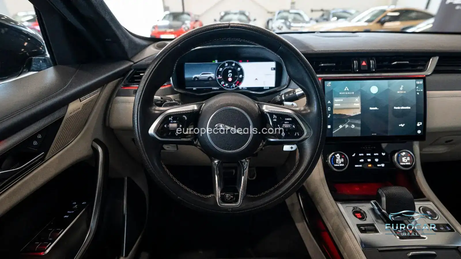 Jaguar F-Pace
