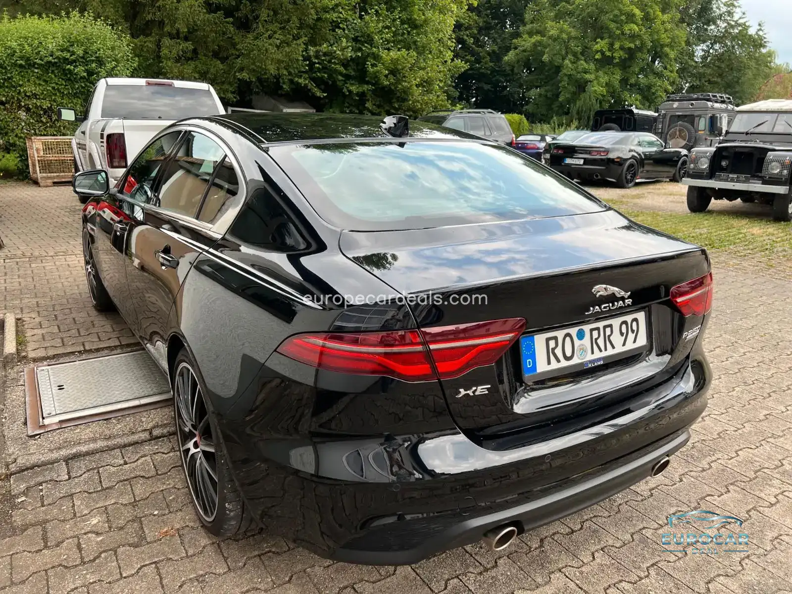 Jaguar XE