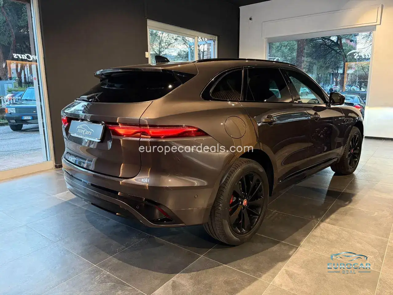 Jaguar F-Pace