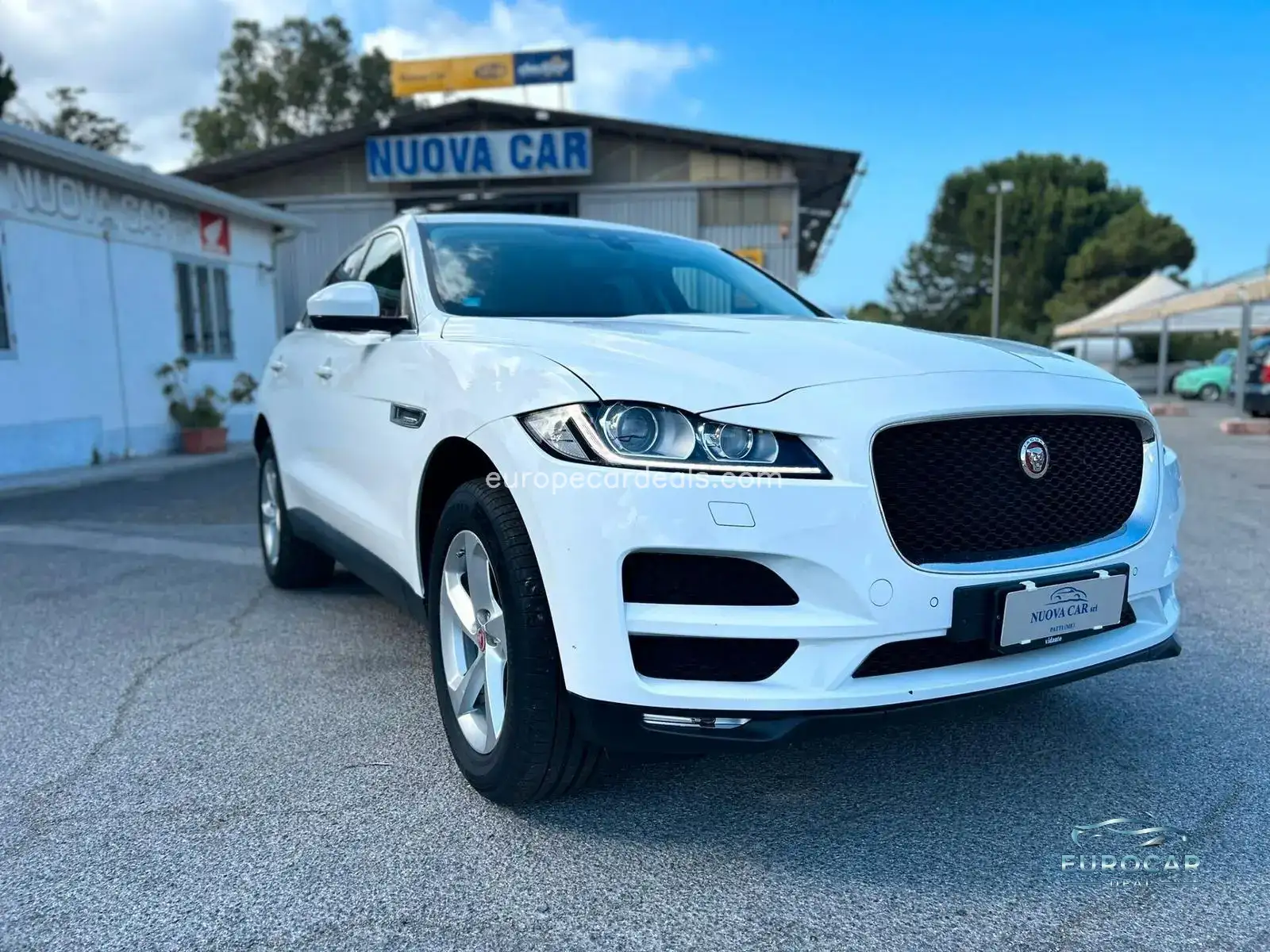 Jaguar F-Pace