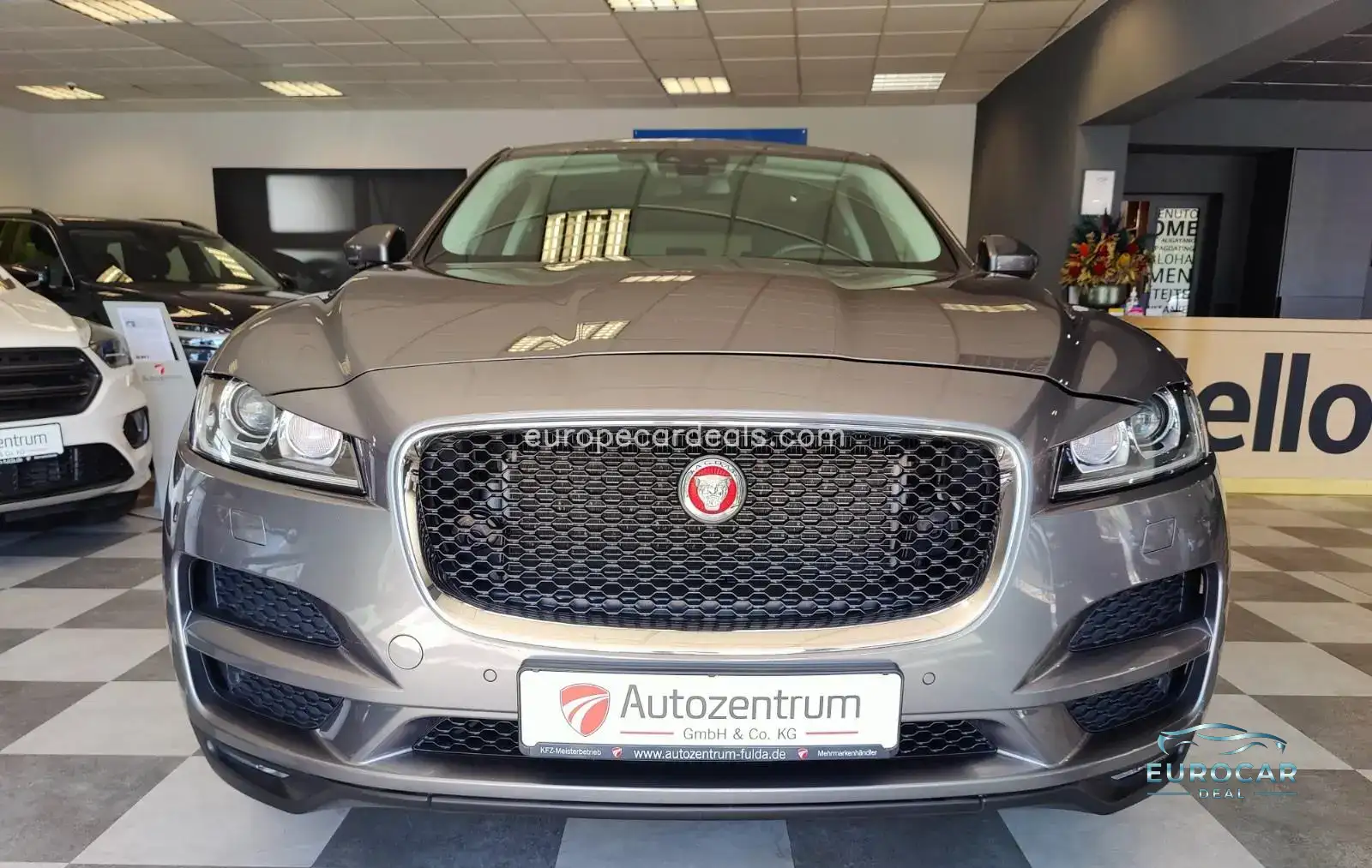 Jaguar F-Pace