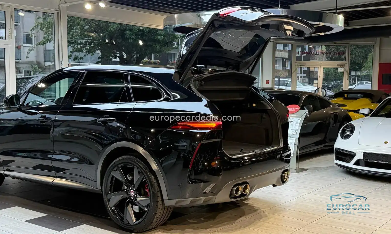 Jaguar F-Pace