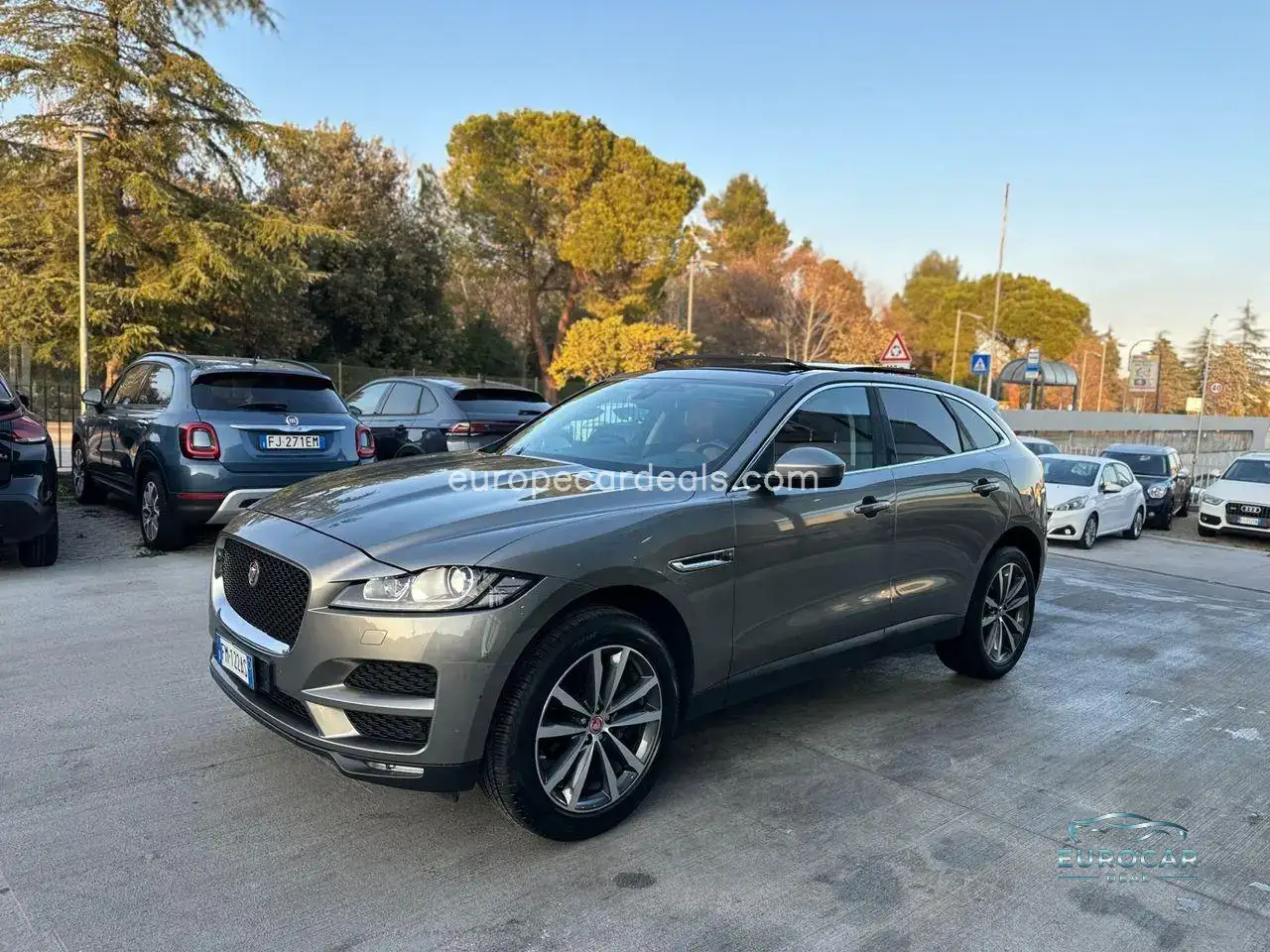 Jaguar F-Pace
