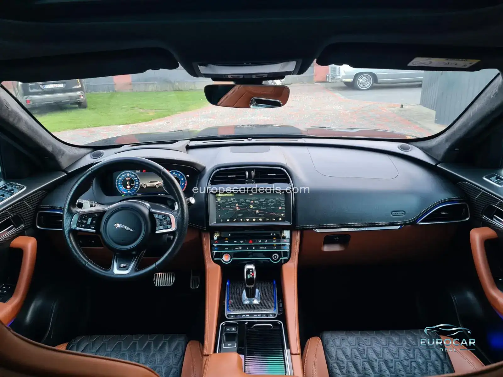 Jaguar F-Pace