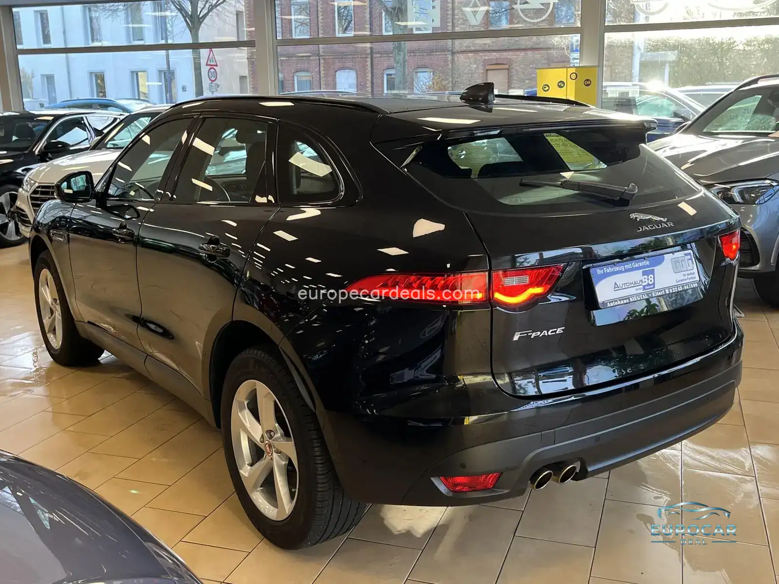Jaguar F-Pace