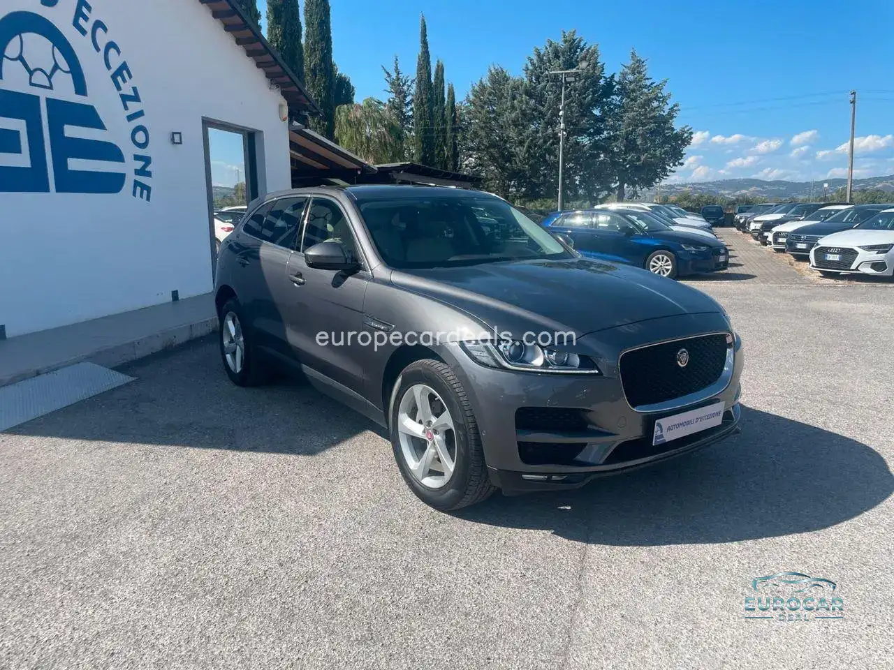 Jaguar F-Pace