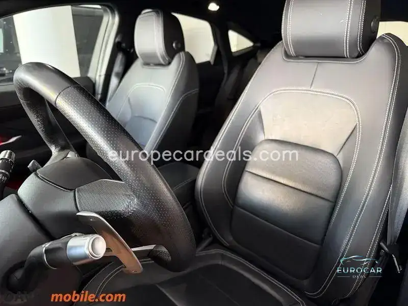 Jaguar E-Pace