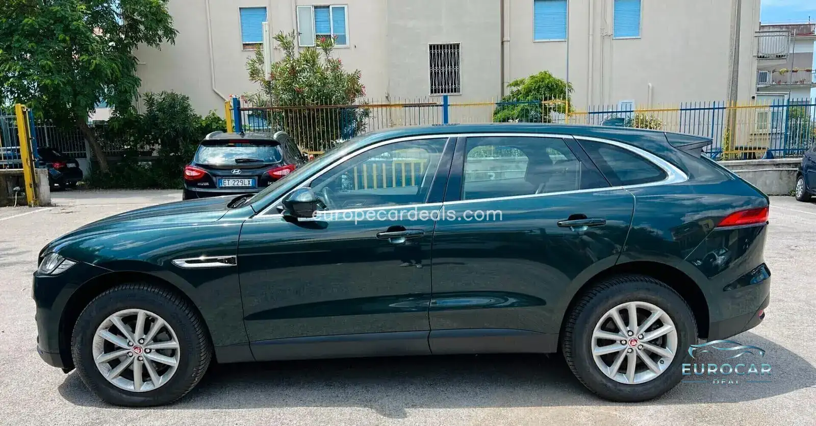 Jaguar F-Pace