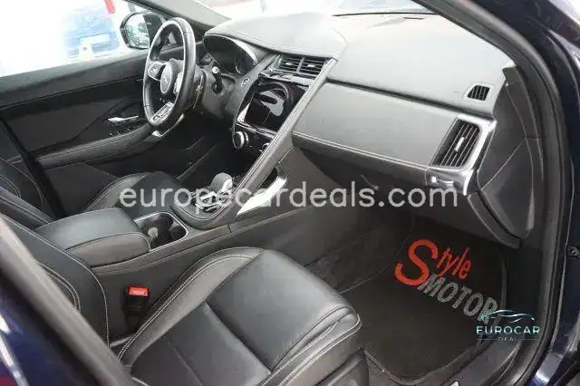 Jaguar E-Pace