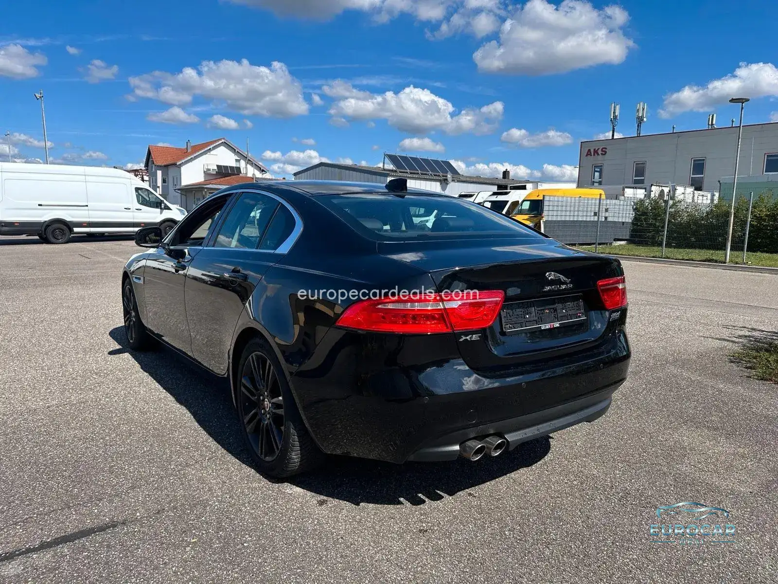 Jaguar XE