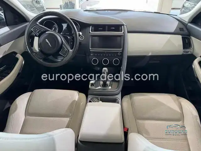 Jaguar E-Pace
