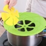 Lid-For-Pan-Silicone-lid-Spill-Stopper-Cover-For-Pot-Pan-Kitchen-Accessories-Cooking-Tools-Flower