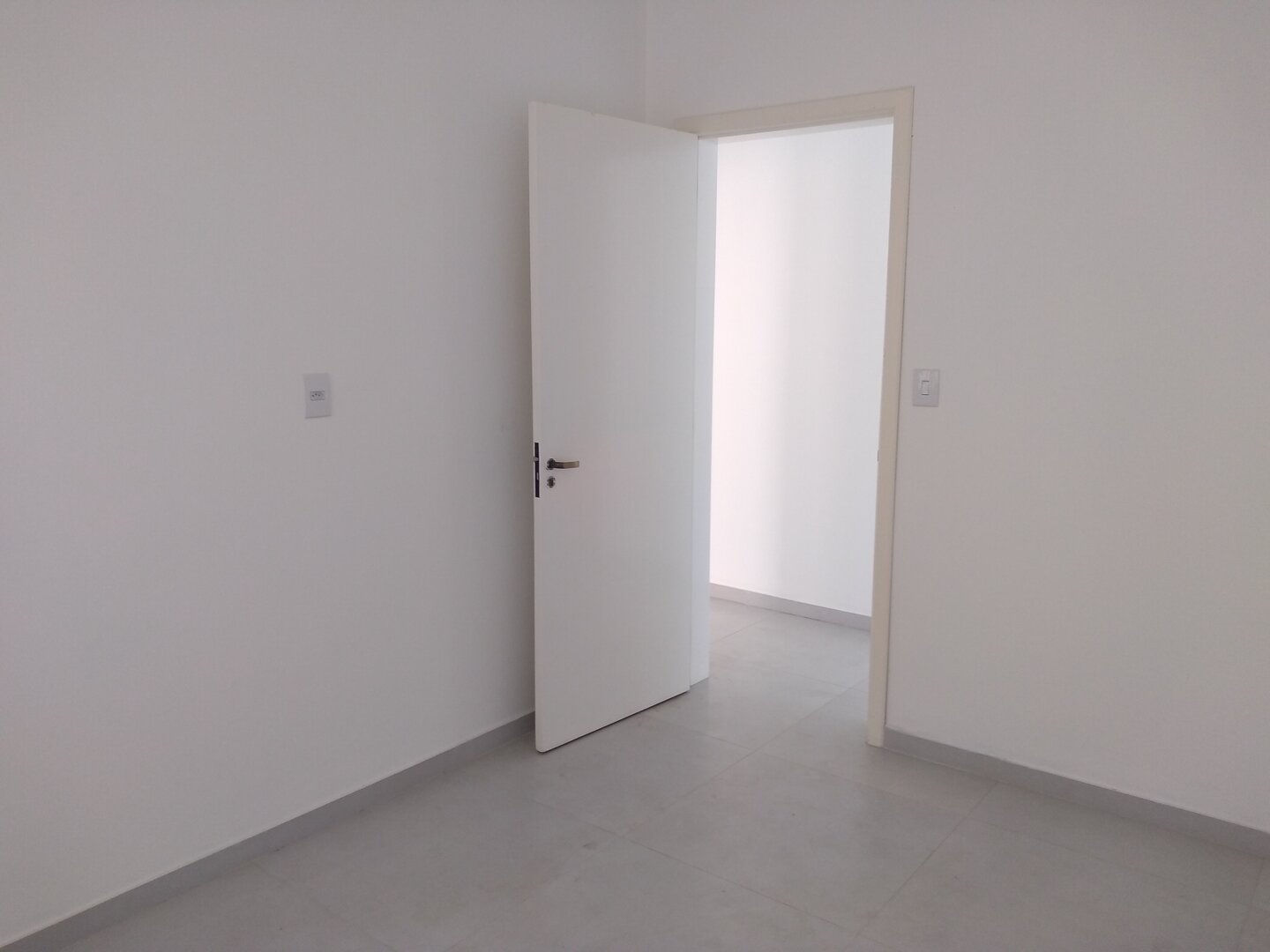 img25