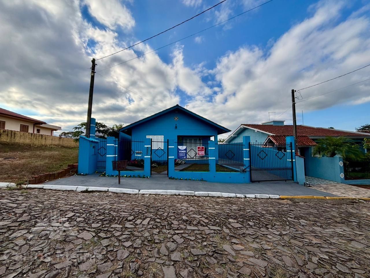 966_9006.jpg