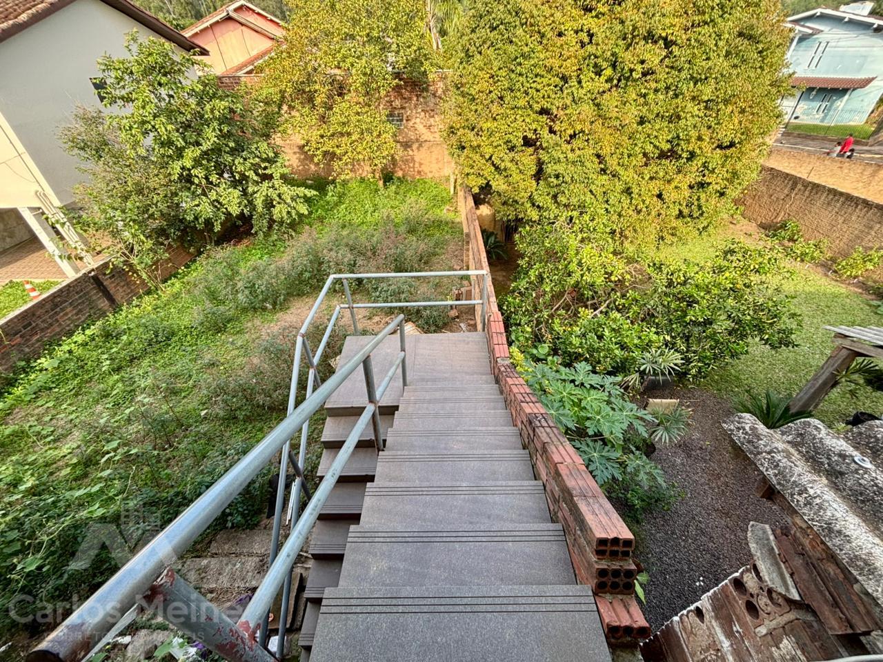969_9075.jpg