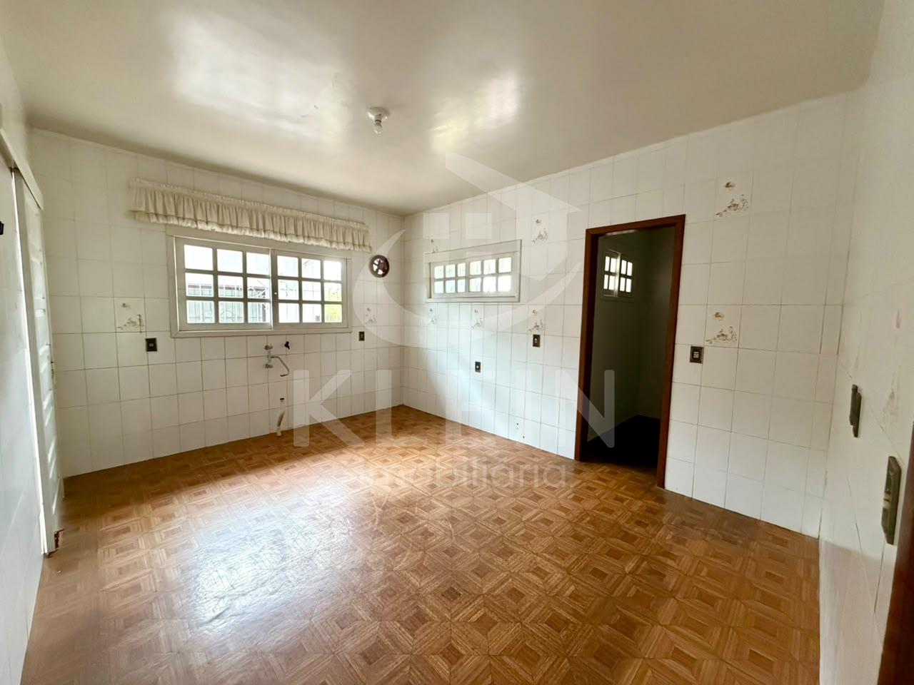 4692_94798.jpg