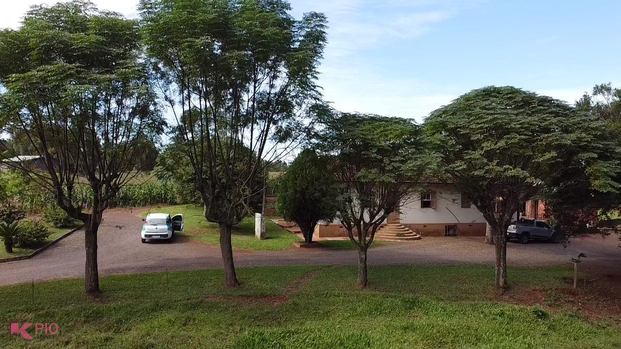 749_8358.jpg