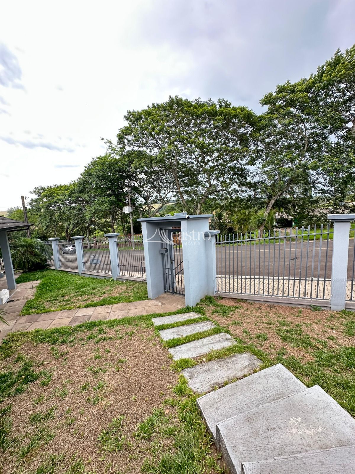img176312740