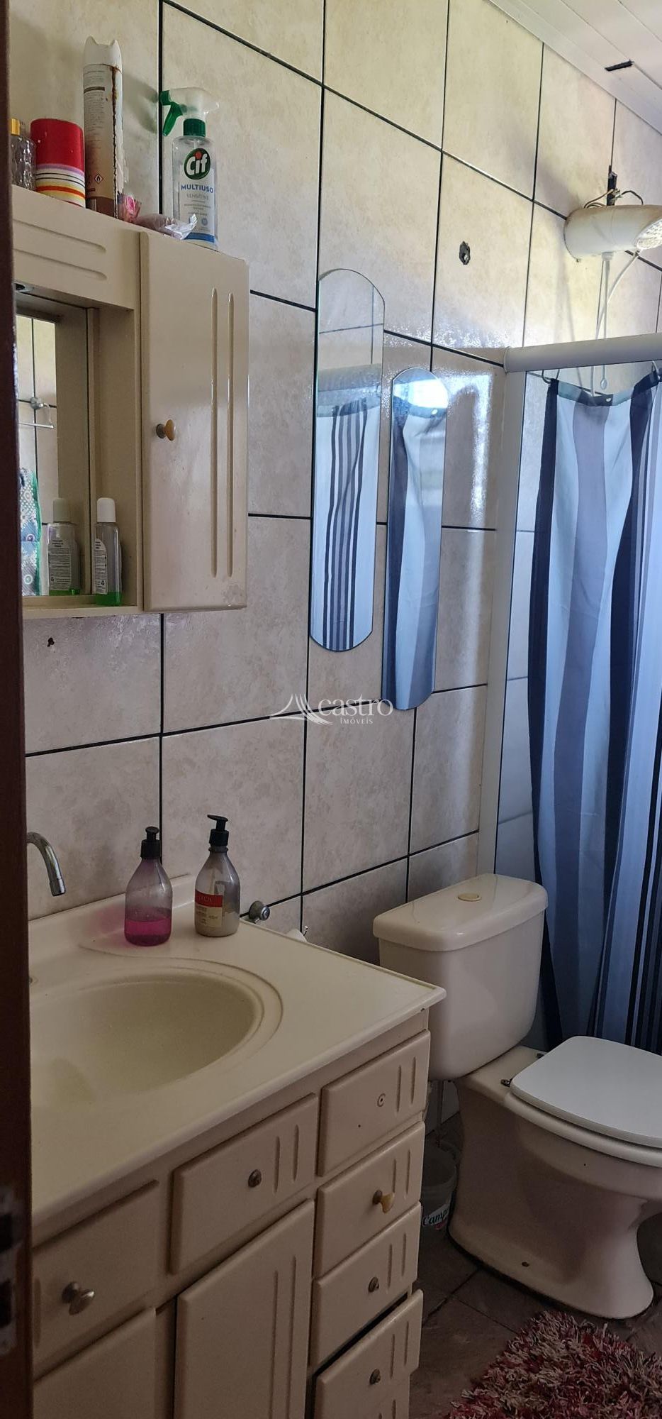 img180646002