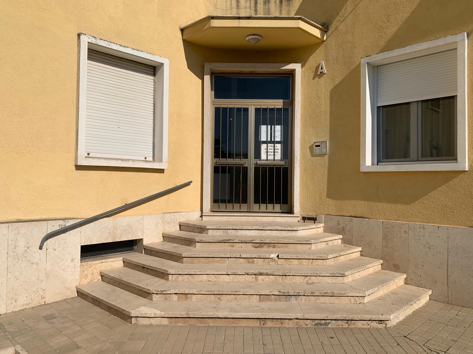 140 mq in centro a Sabaudia con balcone e doppio potenziale