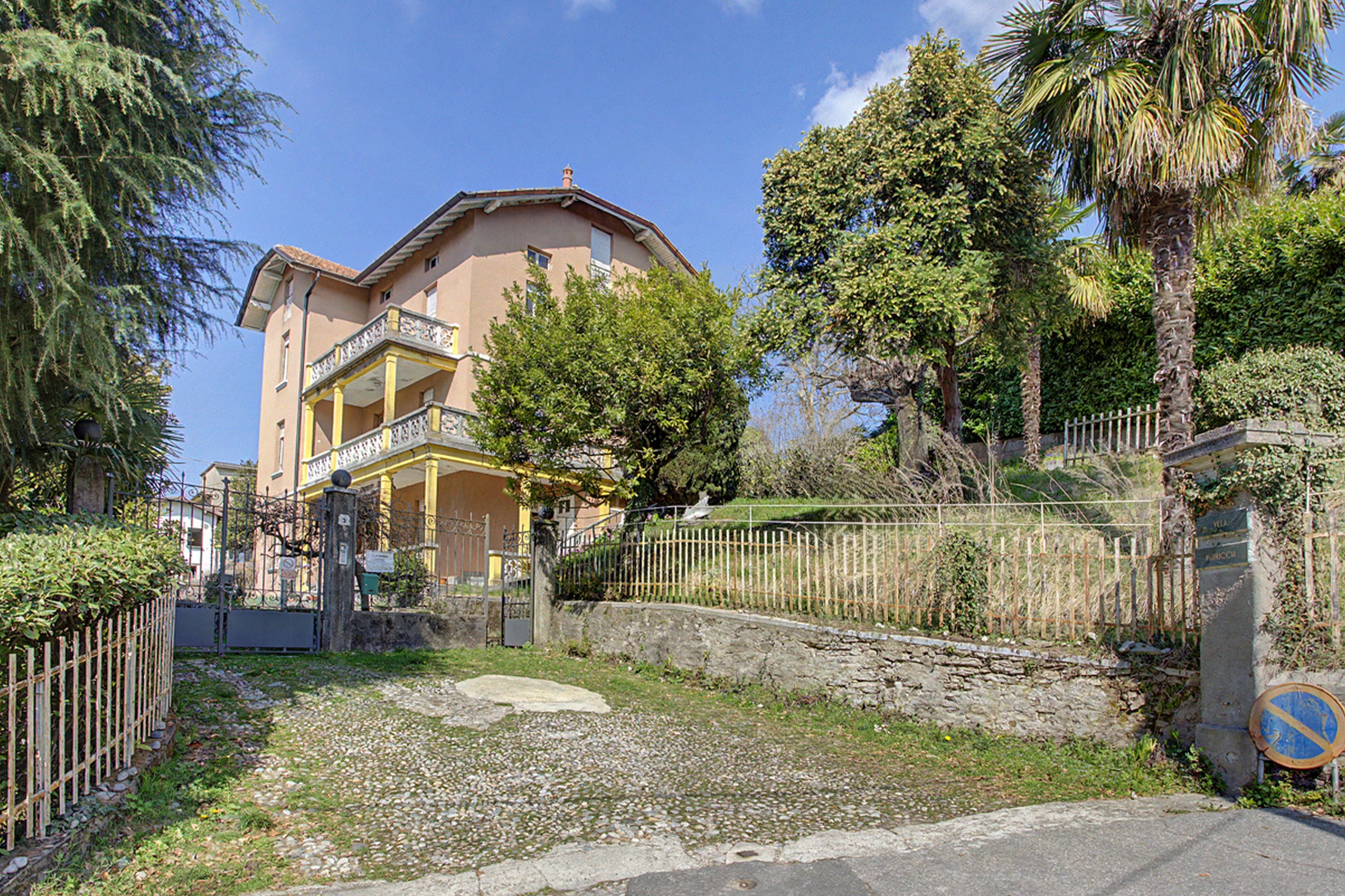 Villa plurifamiliare - Via C. Colombo 3, Cunardo (ID:DV-12407)