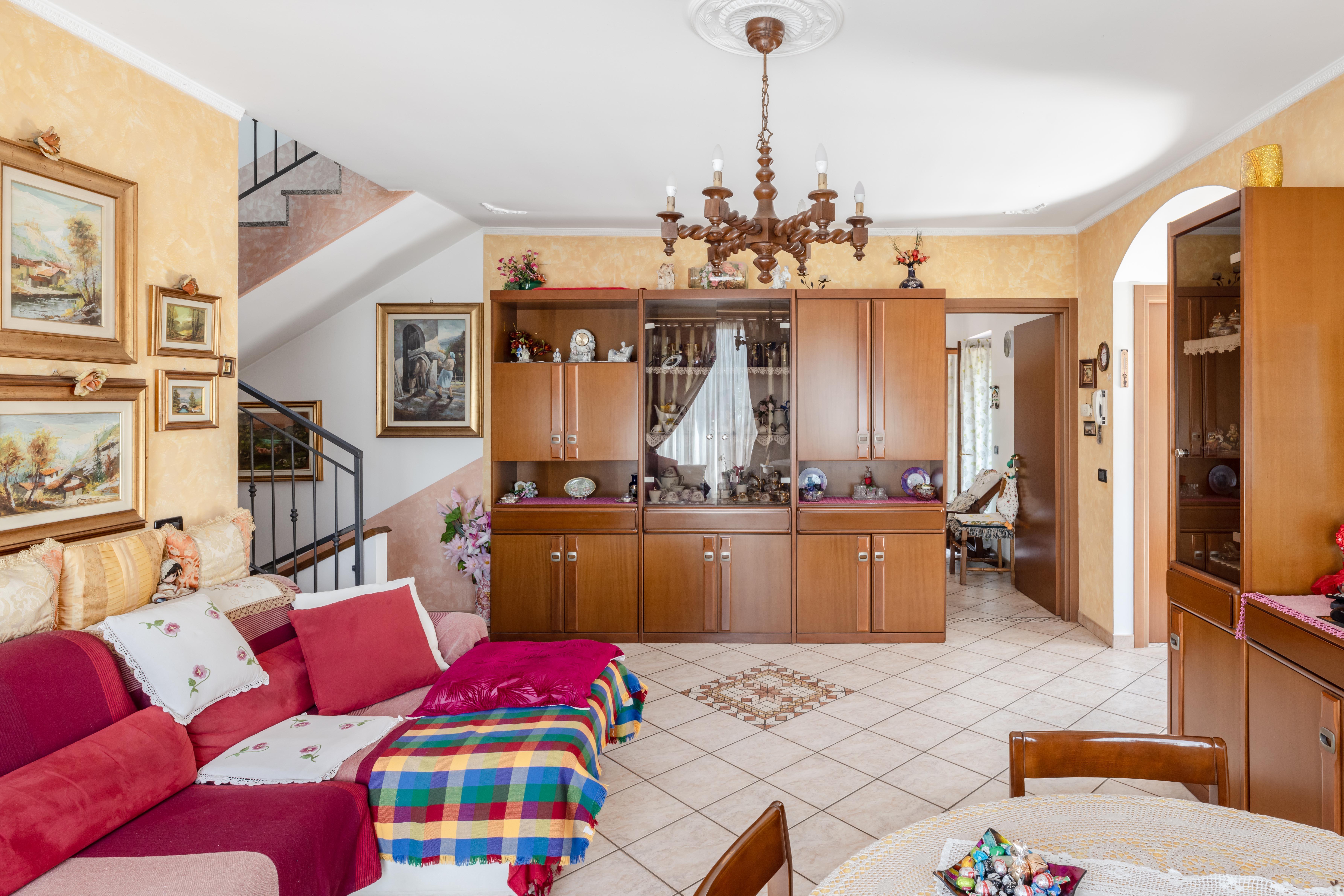 Villa Unifamiliare Via Fugino 9a Porto Valtravaglia