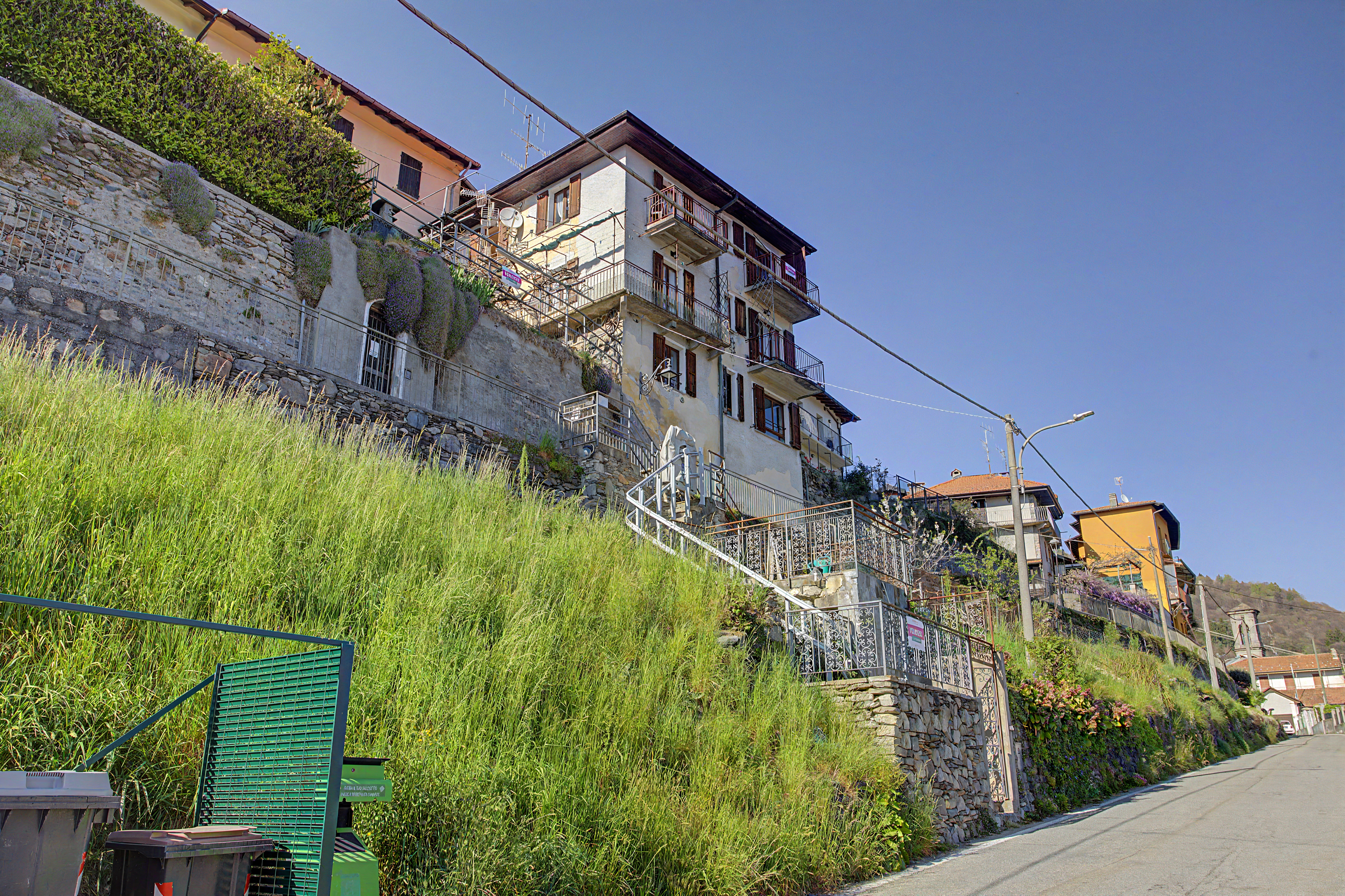Villa unifamiliare - Via Fratelli Zaccheo 12, Maccagno con Pino e Veddasca (ID:DV-12761)