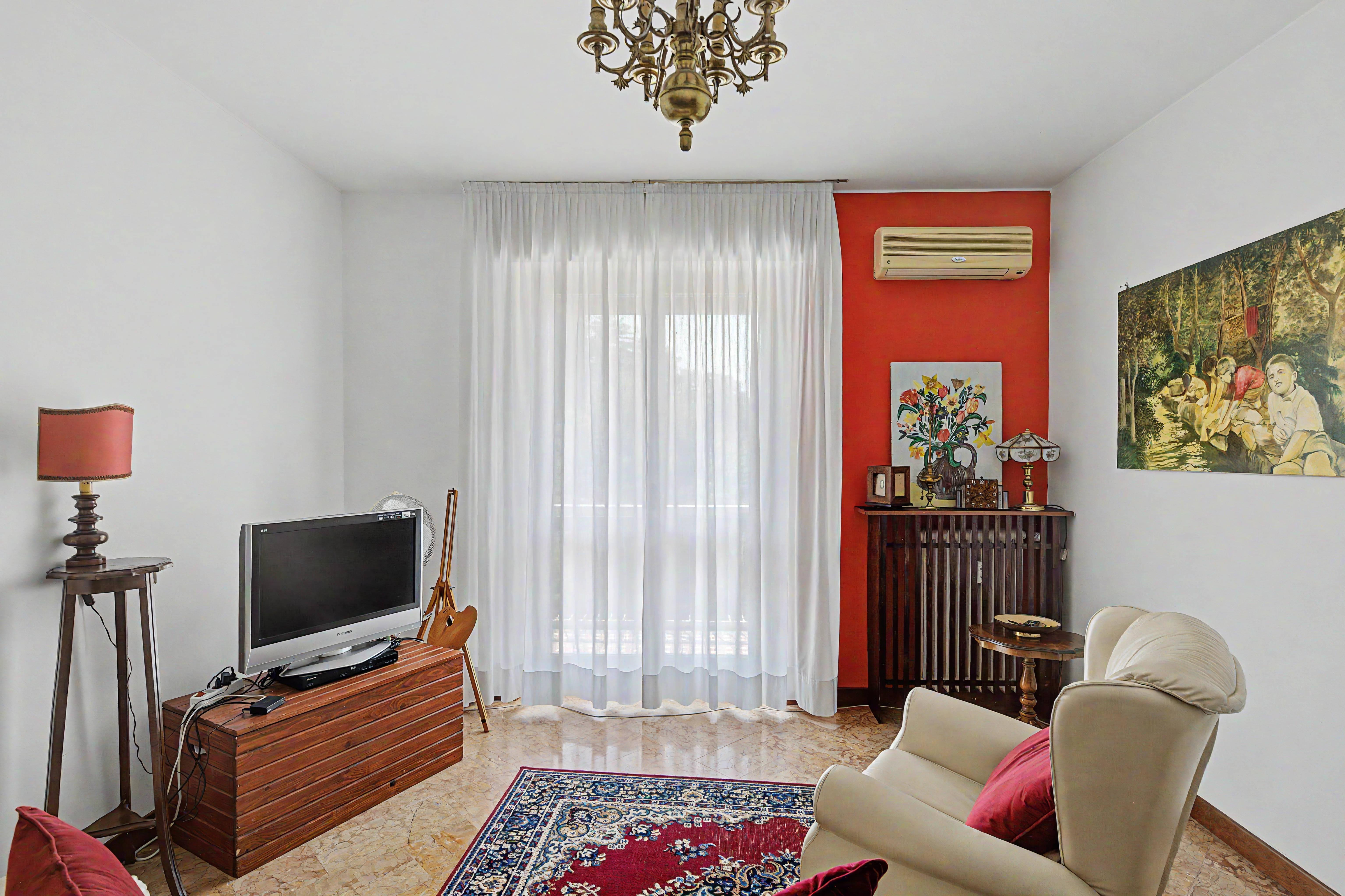 Appartamento monolocale -Via Salvo d'acquisto 2, Varese