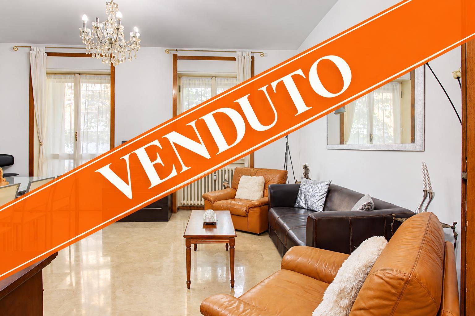 Appartamento - Via Enrico Cernuschi 27, Varese (ID:DV-13838)