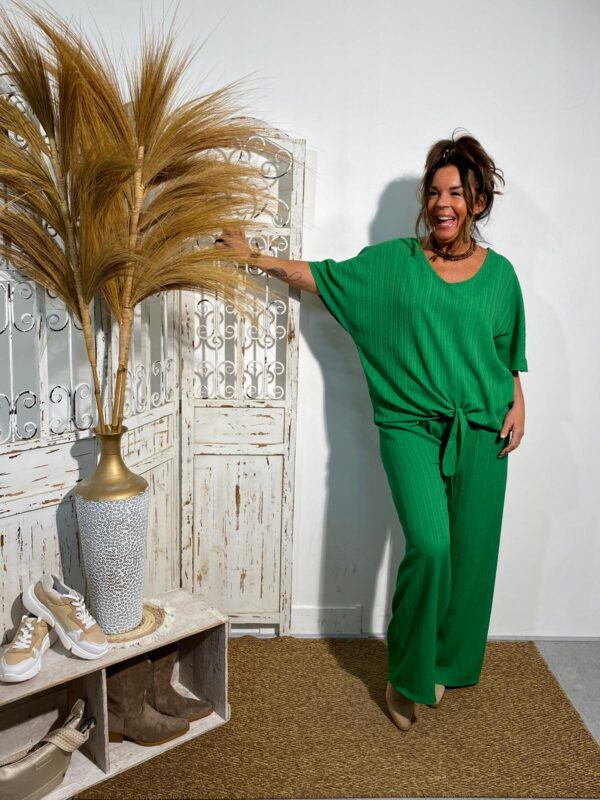 New Collection Groen Pak "Suzy"