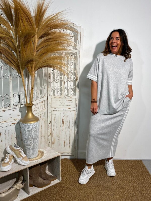 New Collection Set Grijs Top met Rok