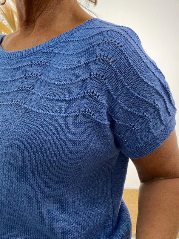 Red Button Faded Blue Jerry Top - Afbeelding 4