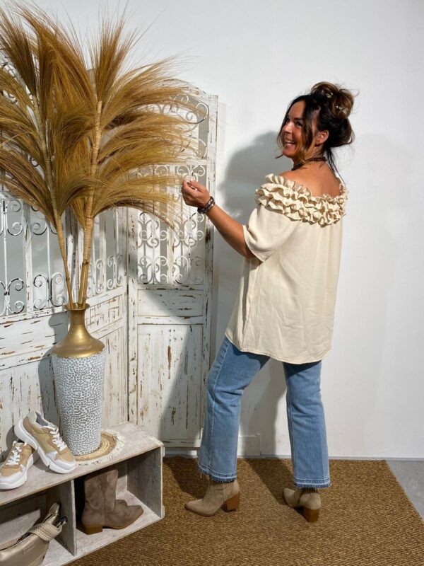 Mii Beige Top Ruffelhals "Lynn" - Afbeelding 2