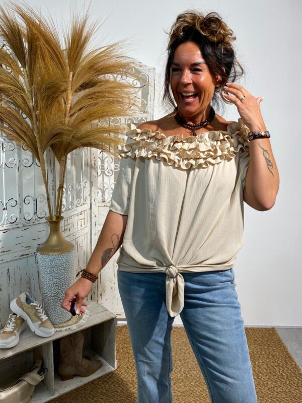 Mii Beige Top Ruffelhals "Lynn" - Afbeelding 3