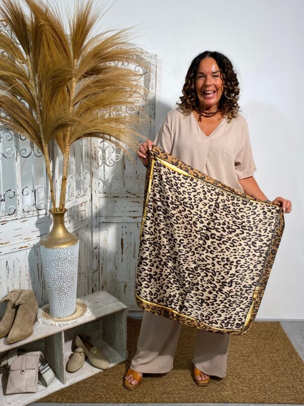 Sjaaltje Silk Panter Beige/Zwart