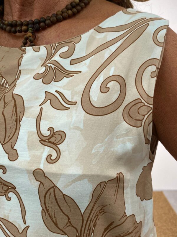 Italian Style Beige Jurk "Lilly" - Afbeelding 4