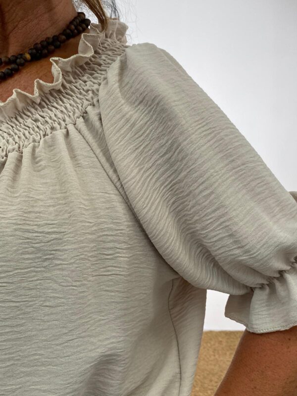 Mii Top Beige "Cassandra" - Afbeelding 4