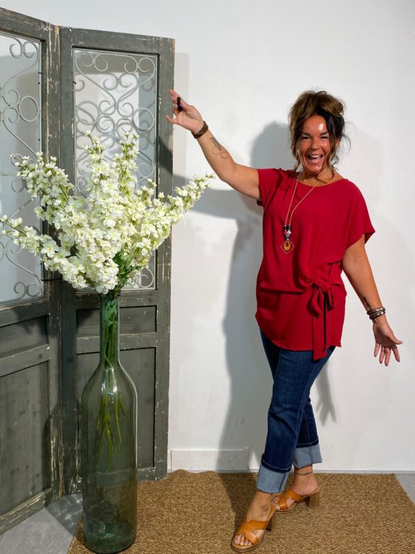 New Collection Wijnrood "Marieke" Top met Ketting