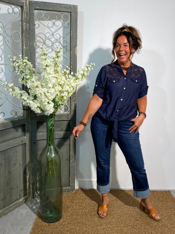 New Collection Navy Blouse Kant met Knoop