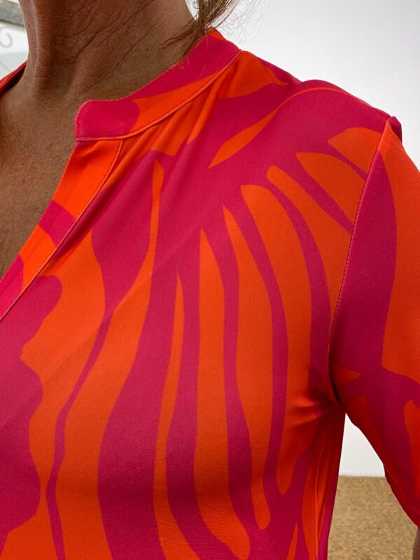 Angelle Milan Oranje/Fuchsia Travel Jurk - Afbeelding 4