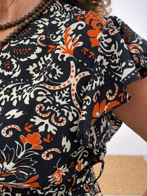 Musthaves by Elja Zwart Jurk Bouquet - Afbeelding 4