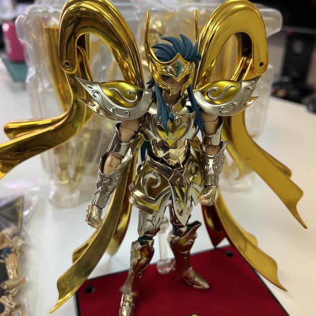 Camus de Aquario Saint Seiya Soul of Gold Cloth Myth EX Bandai - Prime  Colecionismo - Colecionando clientes, e acima de tudo bons amigos.