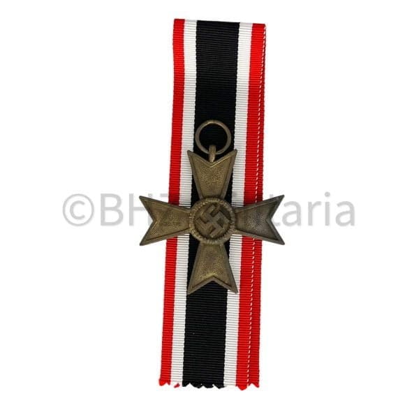 Kriegsverdienstkreuz 2. Klasse ohne Schwertern MM15 Friedrich Orth