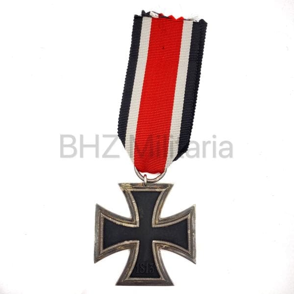 Iron Cross Walter & Henlein Gablonz 109