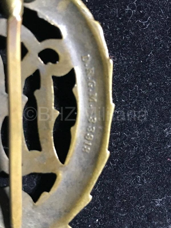 Bronzen DRA sportonderscheiding eerst versie DRGM 33918
