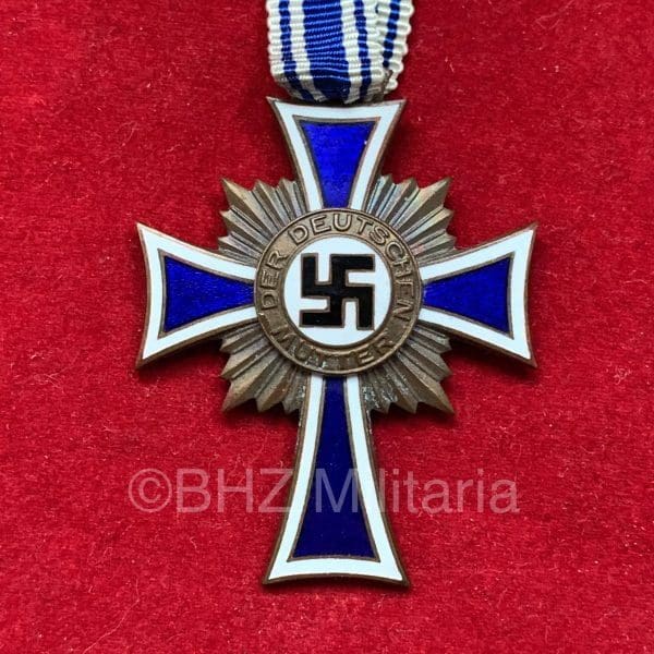 Moederkruis (Mutterkreuz) Brons