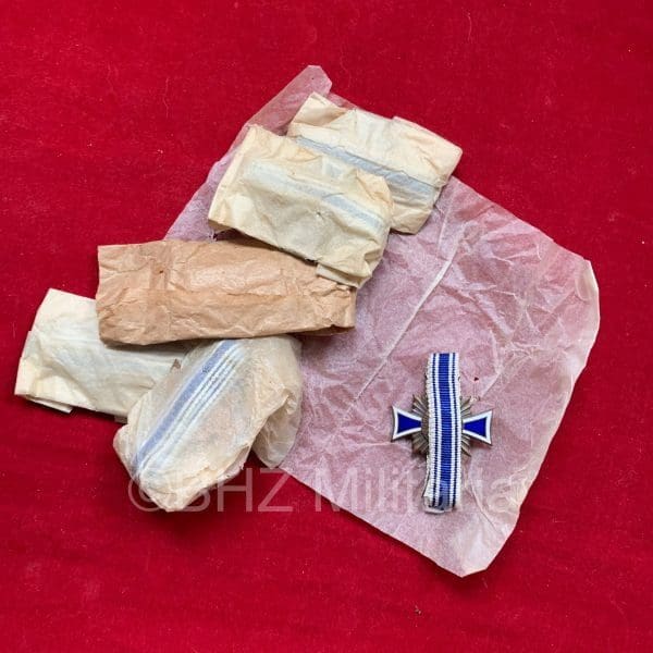 Moederkruis (Mutterkreuz) Brons