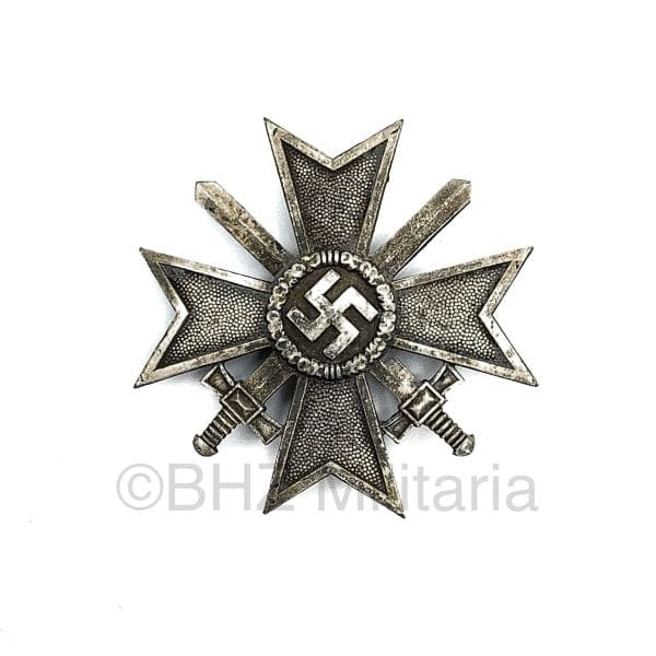 Kriegsverdienstkreuz 1e Klasse Steinhauer & Lück in Doos