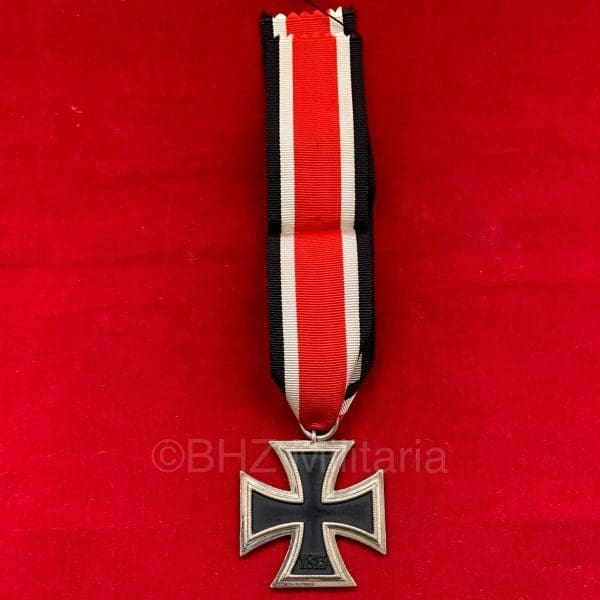 IJzeren Kruis 2e Klasse 1939 - 106 - Gebrüder Schneider