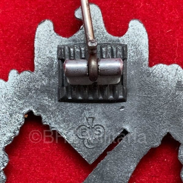 Infanterie Sturmabzeichen (ISA) crimp setup BSW
